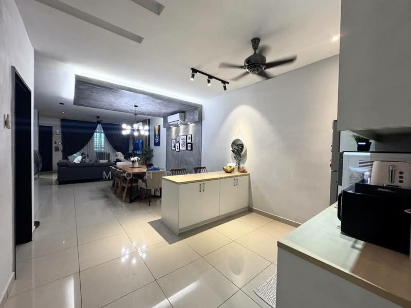 Rumah Teres 2 Tingkat untuk Dijual di Bandar Baru Bangi (Selangor) - Mohd Faizal - Living Room - PropertyGuru.com.my