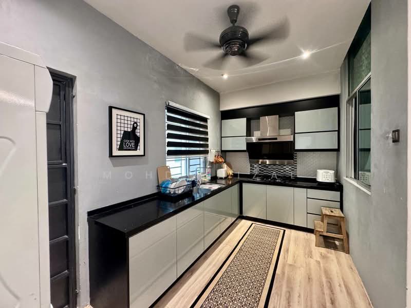 Rumah Teres 2 Tingkat untuk Dijual di Bandar Baru Bangi (Selangor) - Mohd Faizal - Kitchen - PropertyGuru.com.my