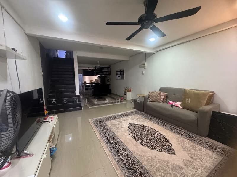 2-storey Terraced House for Sale in Taman Permata (Ulu Kelang) - Masnizah Arifin - Living Room - PropertyGuru.com.my