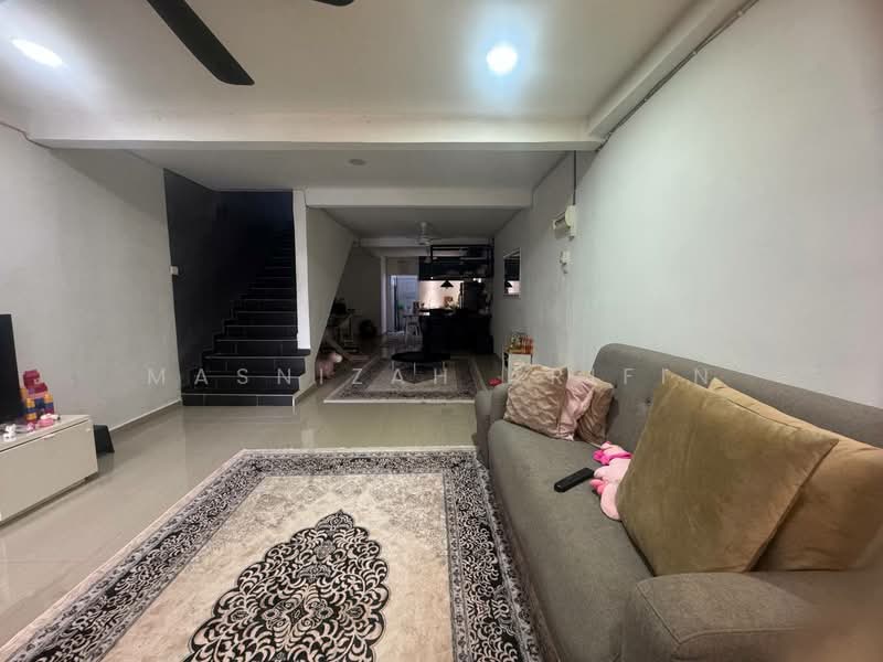 2-storey Terraced House for Sale in Taman Permata (Ulu Kelang) - Masnizah Arifin - Living Room - PropertyGuru.com.my