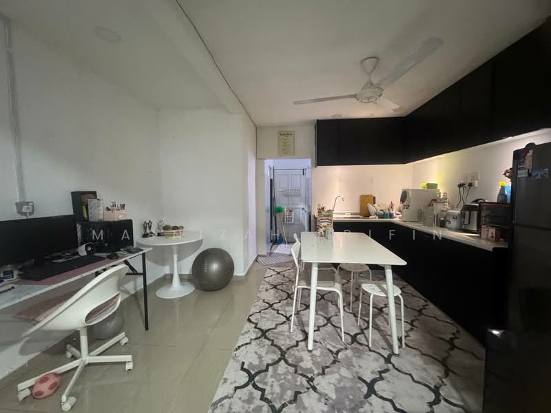 2-storey Terraced House for Sale in Taman Permata (Ulu Kelang) - Masnizah Arifin - Kitchen - PropertyGuru.com.my