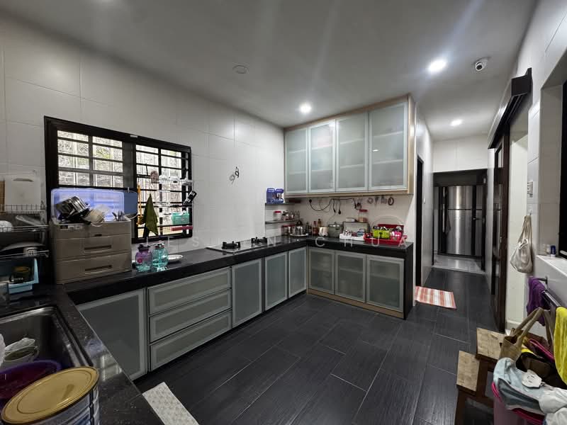 Rumah Berkembar untuk Dijual di Shah Alam (Selangor) - Jeslyn Chua - Kitchen - PropertyGuru.com.my