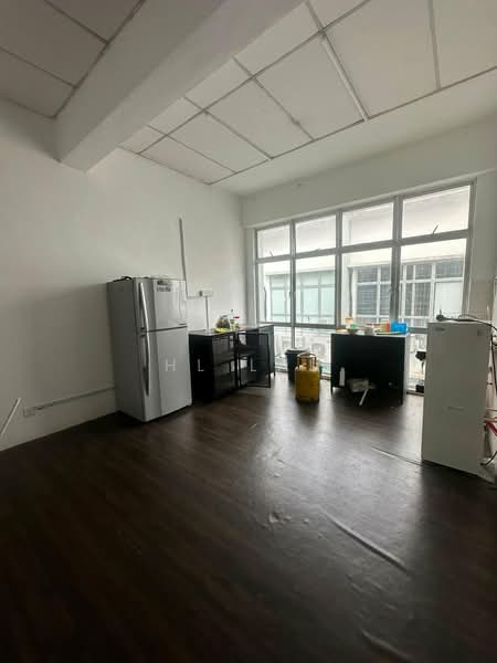 Pejabat untuk Disewa di Taman Puncak Jalil (Seri Kembangan) - HL Lau - Interior - PropertyGuru.com.my