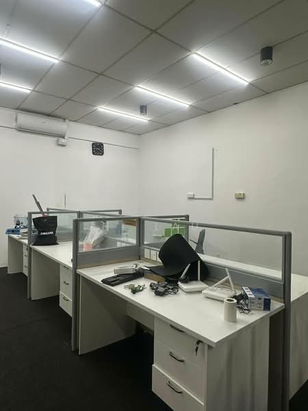 Pejabat untuk Disewa di Taman Puncak Jalil (Seri Kembangan) - HL Lau - Interior - PropertyGuru.com.my