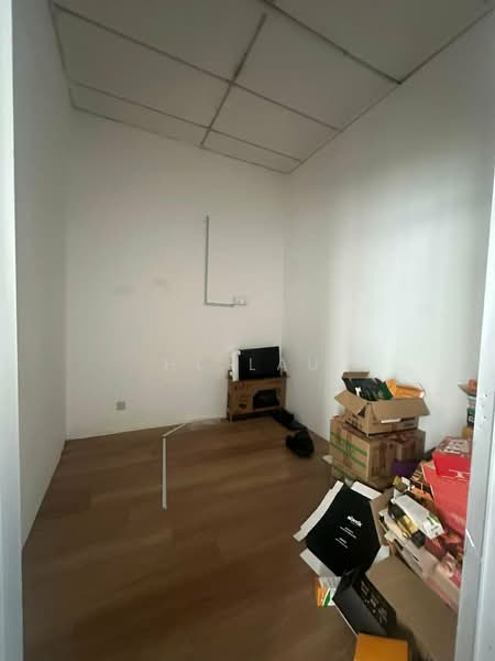 Pejabat untuk Disewa di Taman Puncak Jalil (Seri Kembangan) - HL Lau - Interior - PropertyGuru.com.my