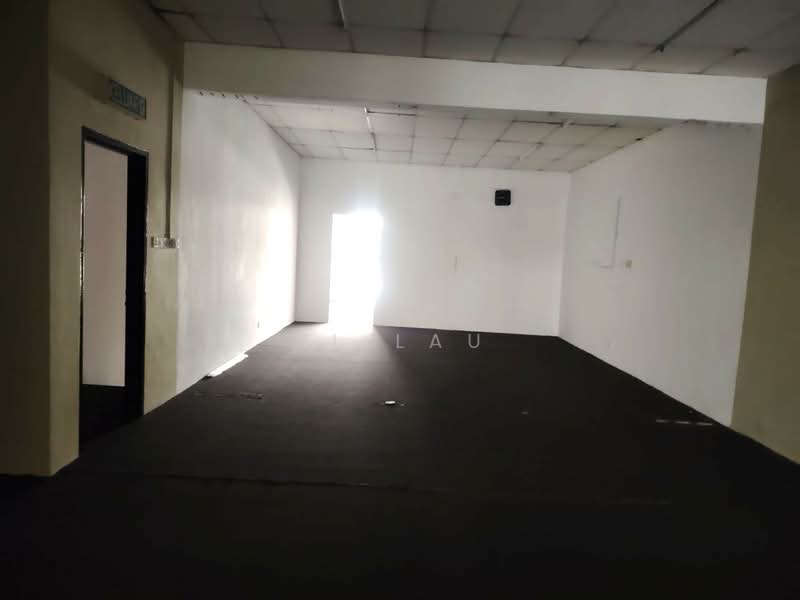 Office for Rent in Taman Puncak Jalil (Seri Kembangan) - HL Lau - Interior - PropertyGuru.com.my