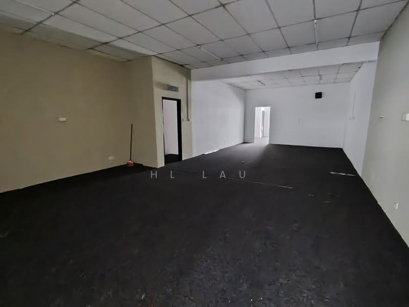 Office for Rent in Taman Puncak Jalil (Seri Kembangan) - HL Lau - Interior - PropertyGuru.com.my