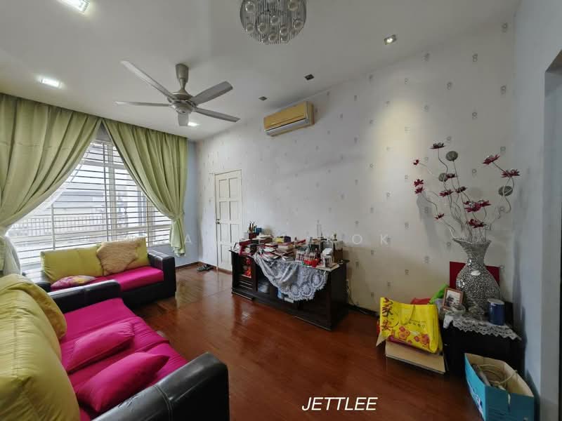 2-storey Terraced House for Sale in Kota Kemuning (Shah Alam) - Daniel Kok - Living Room - PropertyGuru.com.my