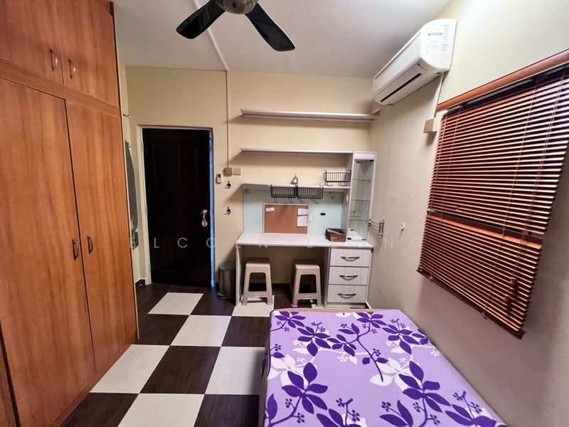 Kondominium untuk Disewa di Endah Regal Condominium - Elcoln Leong - Bedroom - PropertyGuru.com.my