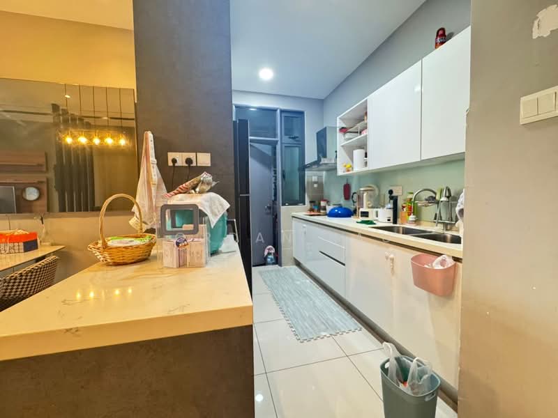 Service Residence for Sale at 8Scape Residence @ Sutera - Jordan Kau - Kitchen - PropertyGuru.com.my