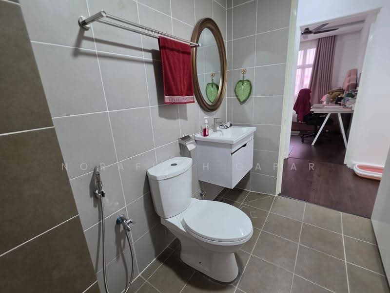 Pangsapuri untuk Disewa di PPA1M Saderi - NoraFizah Gapar - Bathroom - PropertyGuru.com.my