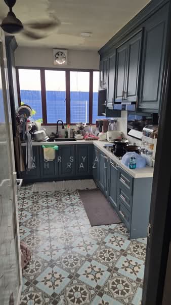 Rumah Teres 2 Tingkat untuk Dijual di Dengkil (Selangor) - Norsyahidah Razlan - Kitchen - PropertyGuru.com.my