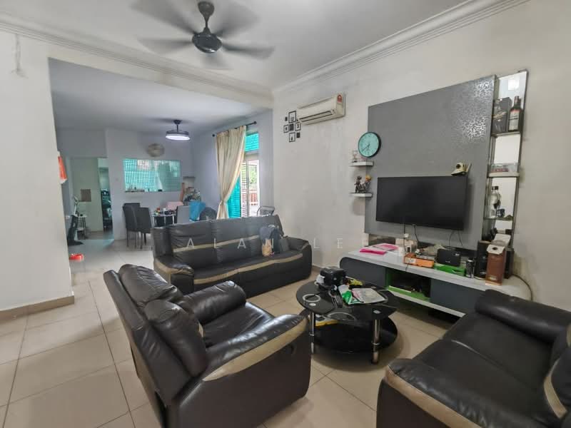 2-storey Terraced House for Sale in Skudai (Johor) - Alan Lee - Living Room - PropertyGuru.com.my