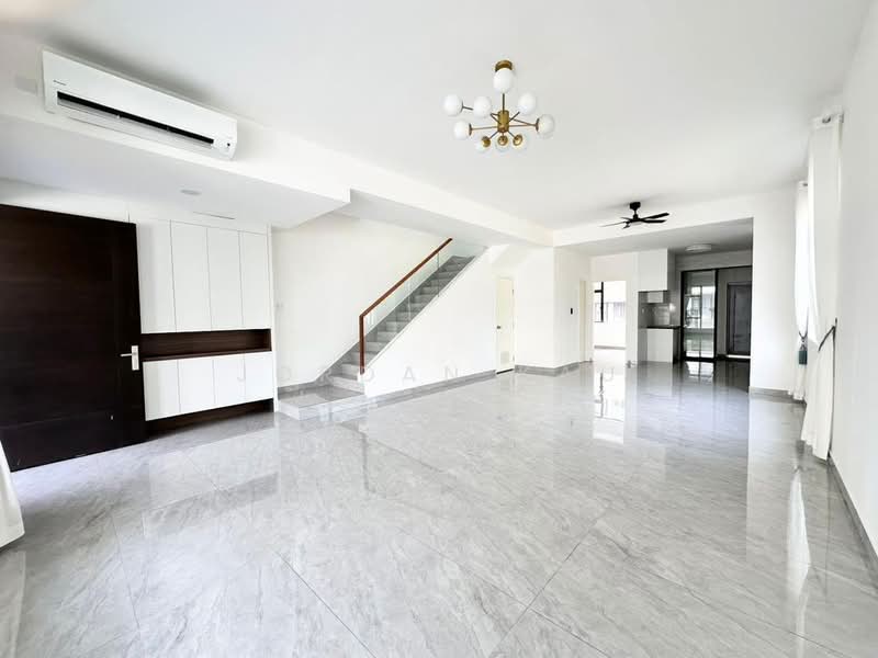 2-storey Terraced House for Rent in Johor Bahru (Johor) - Jordan Kau - Living Room - PropertyGuru.com.my