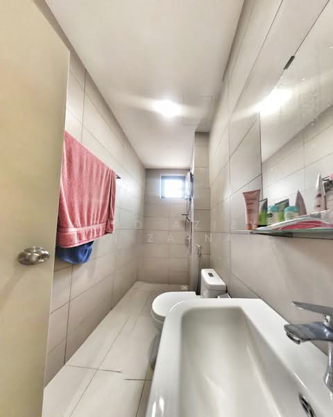 Condominium for Sale at The Haute Gurney - Mohd Azizy bin Zainal - Bathroom - PropertyGuru.com.my