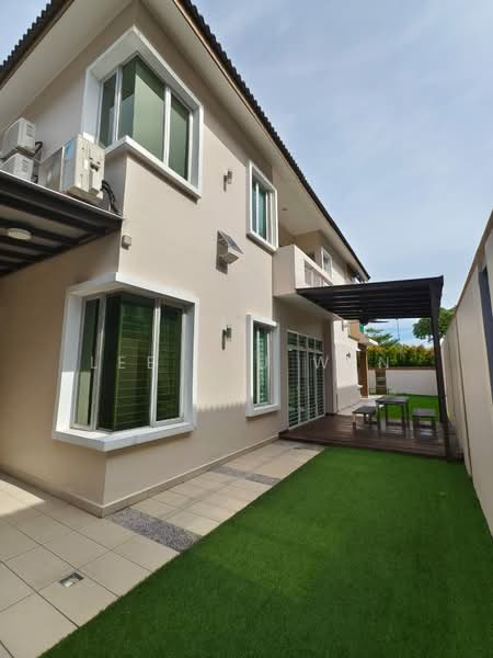Rumah Kluster untuk Dijual di Taman Nusa Bestari (Iskandar Puteri (Nusajaya)) - Lee Qiu Wen - Exterior - PropertyGuru.com.my
