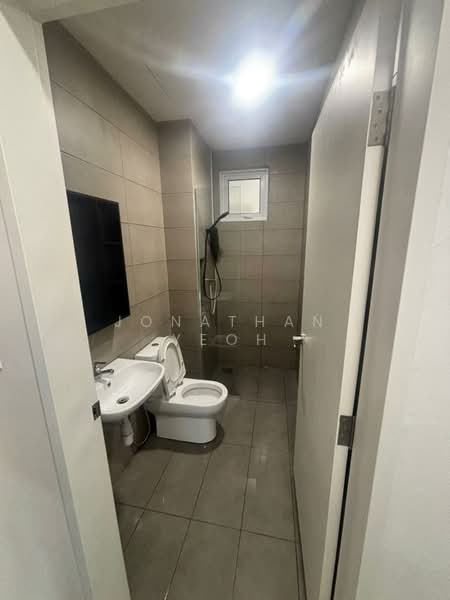 Kondominium untuk Disewa di d'Brightton - Jonathan Yeoh - Bathroom - PropertyGuru.com.my
