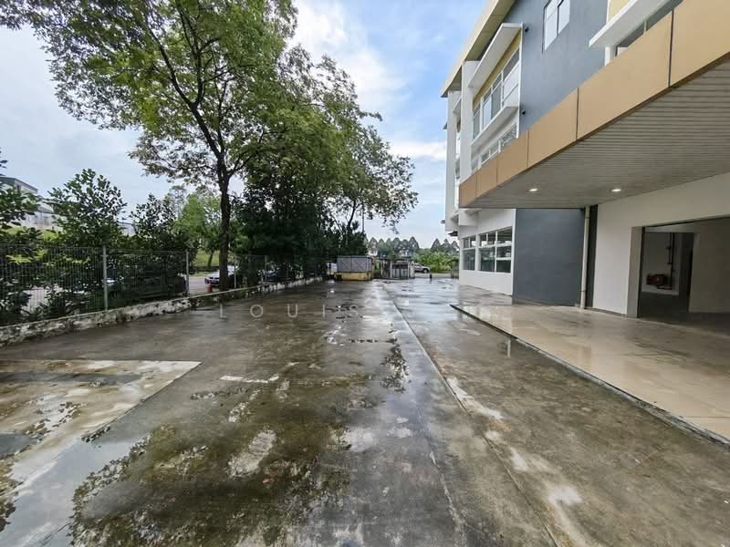 Kedai / Pejabat untuk Disewa di Johor Bahru (Johor) - Louis Yeo - Exterior - PropertyGuru.com.my
