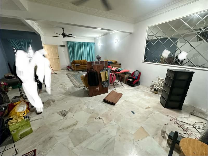 Terraced House for Rent in Shah Alam (Selangor) - Zaimah Zamri - Living Room - PropertyGuru.com.my