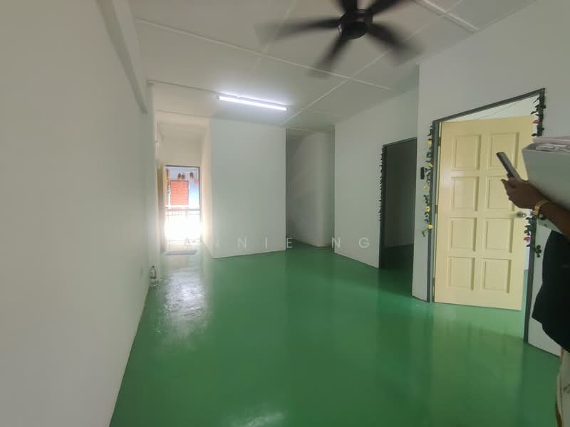 Pangsapuri untuk Dijual di Pangsapuri Taman Bukit Rawang Putra - Annie Ng - Interior - PropertyGuru.com.my
