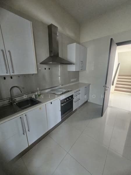 Semi-Detached House for Sale in Tanjung Tokong (Penang) - Daniel Teoh - Kitchen - PropertyGuru.com.my