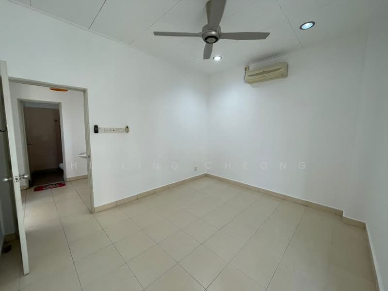 Cluster House for Sale in Pulai (Johor) - Huiling Cheong - Interior - PropertyGuru.com.my