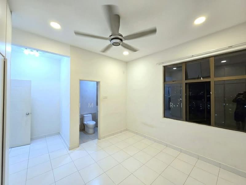 Condominium for Rent at Kristal View - Zaimah Zamri - Bedroom - PropertyGuru.com.my