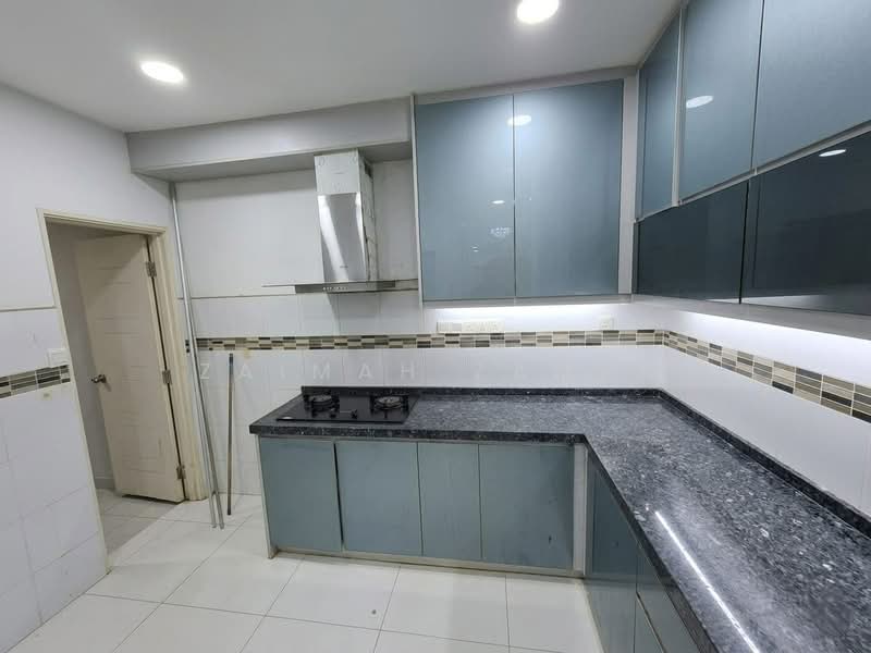 Condominium for Rent at Kristal View - Zaimah Zamri - Kitchen - PropertyGuru.com.my