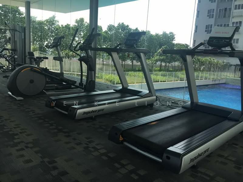 Service Residence for Sale at The Wharf Residence - YEN KEE LIONG - Gym - PropertyGuru.com.my