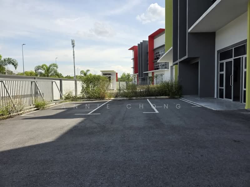 Semi-D Factory for Rent in Taman Puchong Perdana (Puchong) - Annie Chong - Exterior - PropertyGuru.com.my