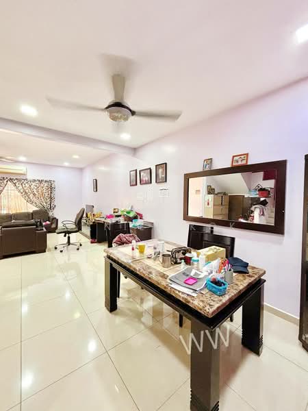 Rumah Teres 2 Tingkat untuk Dijual di Bandar Bukit Tinggi 2 (Klang) - Daniel Kok - Living Room - PropertyGuru.com.my