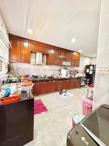 Rumah Teres 2 Tingkat untuk Dijual di Bandar Bukit Tinggi 2 (Klang) - Daniel Kok - Kitchen - PropertyGuru.com.my