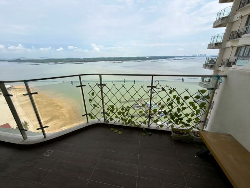 Condominium for Rent at Royal Strand @ Country Garden Danga Bay - Marco Choo - Balcony - PropertyGuru.com.my