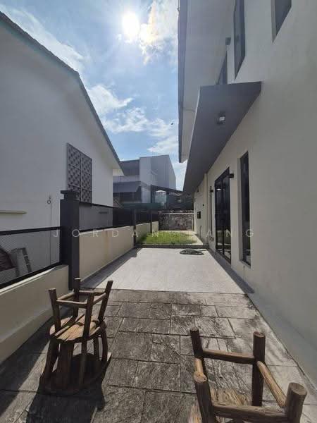 Bungalow House for Sale in Sea Park (Petaling Jaya) - Jordan Tang - Exterior - PropertyGuru.com.my