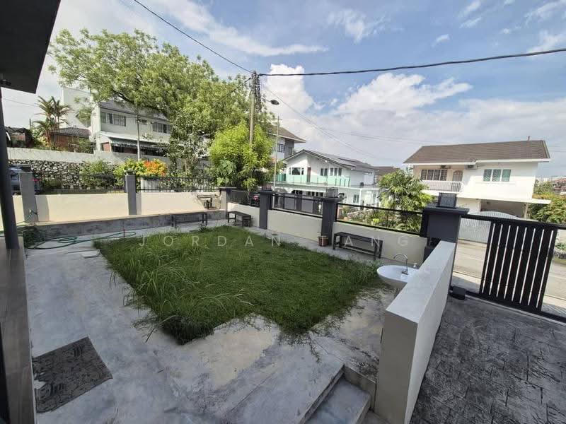 Bungalow House for Sale in Sea Park (Petaling Jaya) - Jordan Tang - Exterior - PropertyGuru.com.my