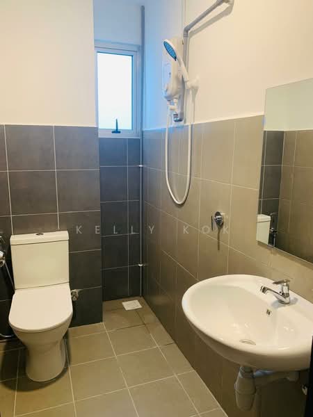 Pangsapuri untuk Disewa di Residensi Akasia Jubilee - Kelly Kok - Bathroom - PropertyGuru.com.my