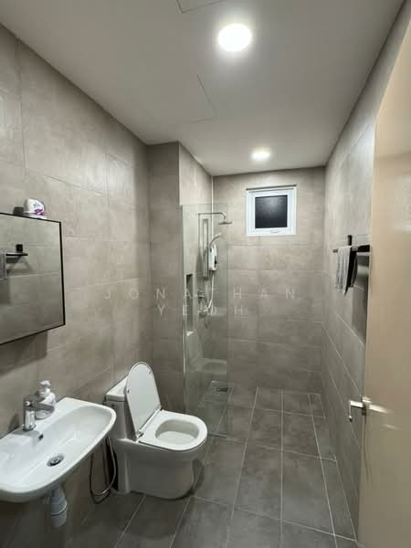 Kondominium untuk Disewa di d'Brightton - Jonathan Yeoh - Bathroom - PropertyGuru.com.my