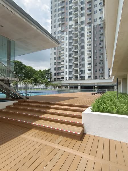 Service Residence for Sale at The Wharf Residence - YEN KEE LIONG - Exterior - PropertyGuru.com.my