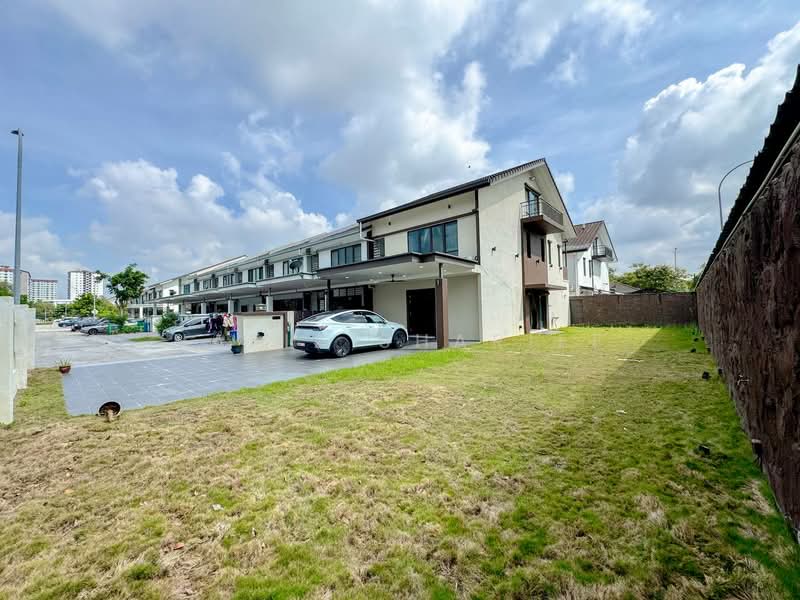Rumah Teres 2.5 Tingkat untuk Dijual di Seksyen 16 (Shah Alam) - Hafiz Shariff - Exterior - PropertyGuru.com.my