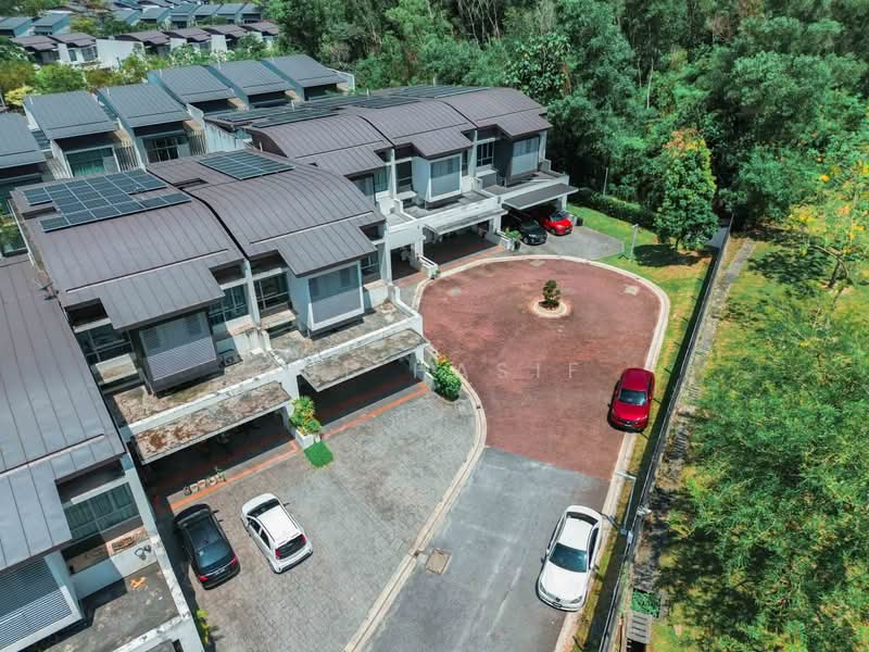 3-storey Terraced House for Sale in Cyberjaya (Selangor) - Zul Hasif - Exterior - PropertyGuru.com.my