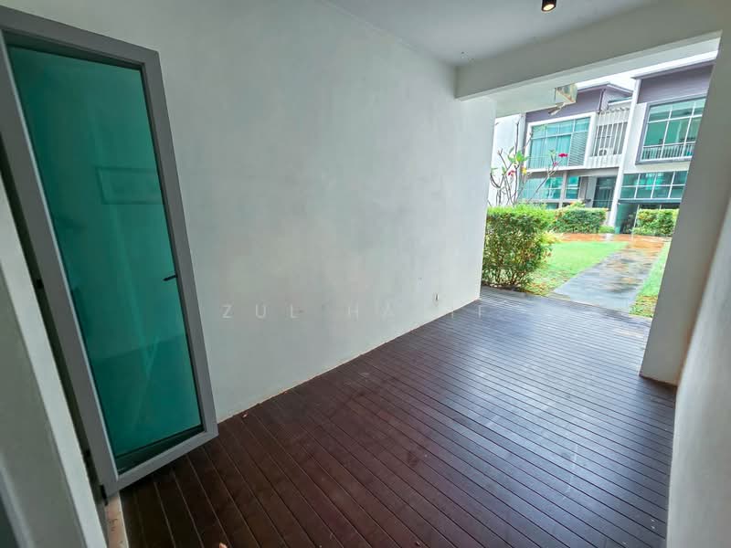 3-storey Terraced House for Sale in Cyberjaya (Selangor) - Zul Hasif - Exterior - PropertyGuru.com.my