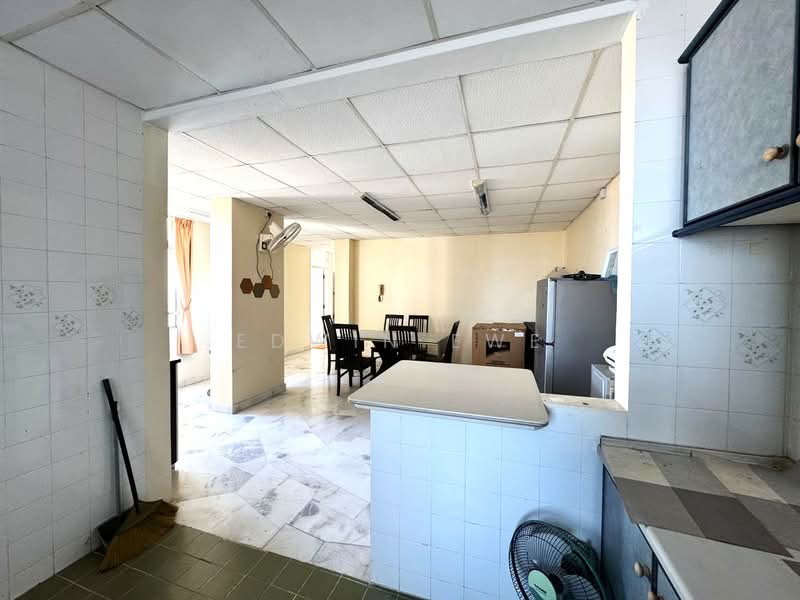 Kondominium untuk Disewa di Leisure Bay Condominium - Edwin Ewe - Kitchen - PropertyGuru.com.my