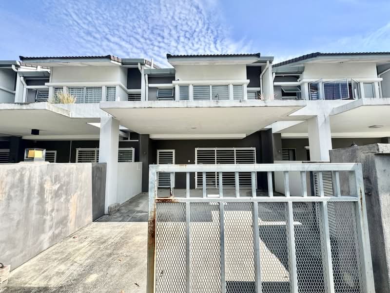 Rumah Teres 2 Tingkat untuk Dijual di Serene Heights (Semenyih) - Alif Saad - Exterior - PropertyGuru.com.my