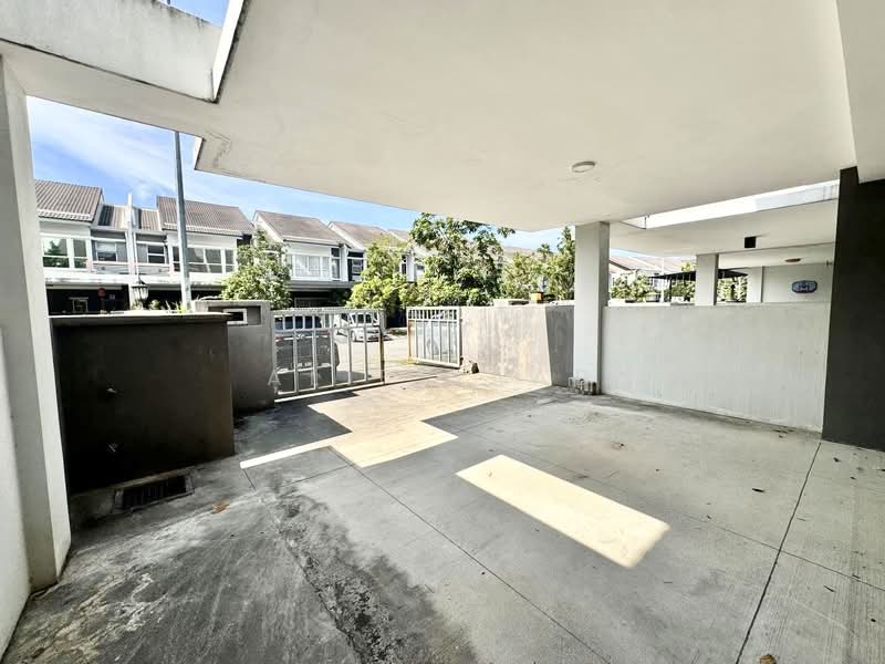 Rumah Teres 2 Tingkat untuk Dijual di Serene Heights (Semenyih) - Alif Saad - Exterior - PropertyGuru.com.my