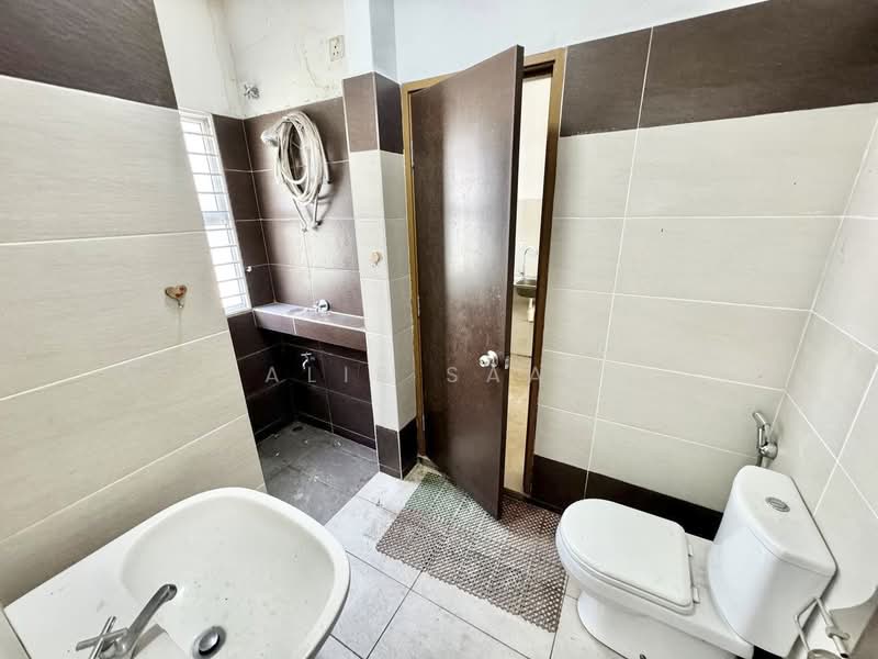Rumah Teres 2 Tingkat untuk Dijual di Serene Heights (Semenyih) - Alif Saad - PropertyGuru.com.my