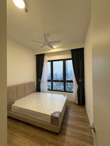 Servis Apartment untuk Disewa di Sunway Belfield - Yen Cheah - Bedroom - PropertyGuru.com.my