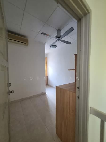 Rumah Teres 2 Tingkat untuk Disewa di Taman Putra Prima (Puchong) - John Khaw - Interior - PropertyGuru.com.my