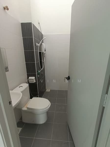 Rumah Kluster untuk Dijual di Johor Bahru (Johor) - Cavin Sim - Bathroom - PropertyGuru.com.my