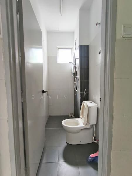 Rumah Kluster untuk Dijual di Johor Bahru (Johor) - Cavin Sim - Bathroom - PropertyGuru.com.my