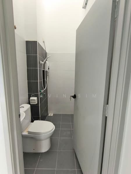 Rumah Kluster untuk Dijual di Johor Bahru (Johor) - Cavin Sim - Bathroom - PropertyGuru.com.my